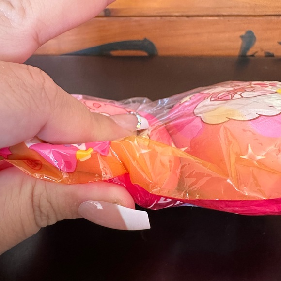 Rare I bloom Sharebread Squishy - Picture 5 of 5